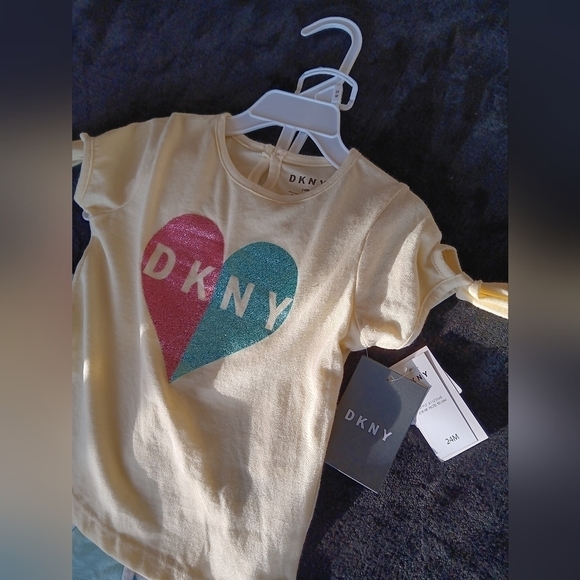 DKNY 3pc yellow and blue infant girl set. Size 24M - Picture 2 of 4